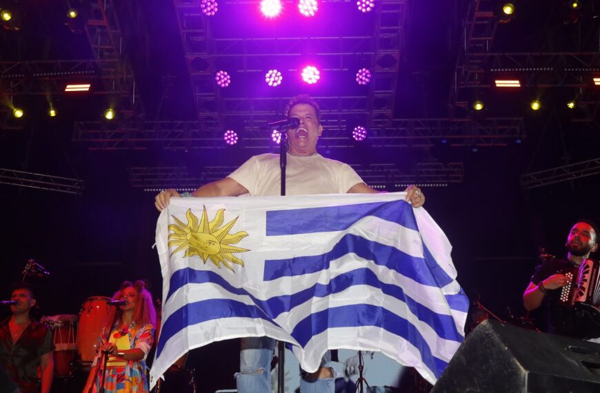 Carlos Vives inauguró la temporada de eventos musicales en Maldonado con un show inolvidable que disfrutaron más de 25 mil personas.