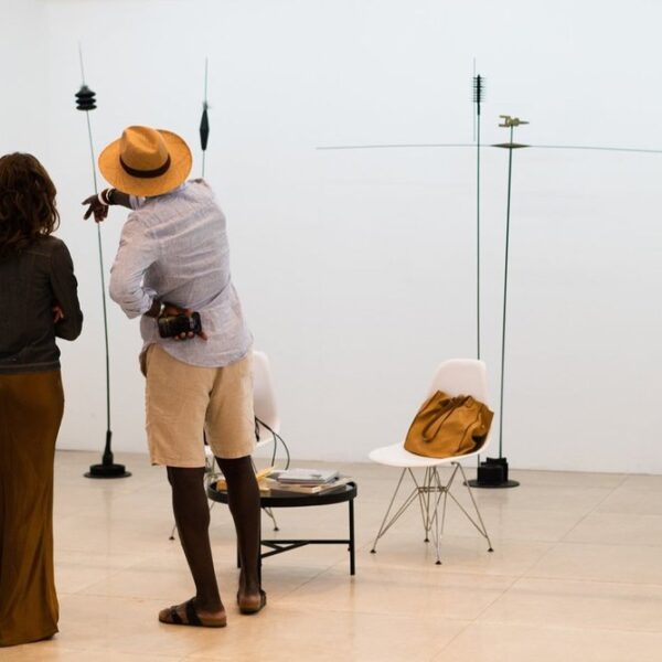 ESTE ARTE 2025: UN PUNTO DE ENCUENTRO PARA LA CONVERSACIÓN CONTEMPORÁNEA EN URUGUAY.