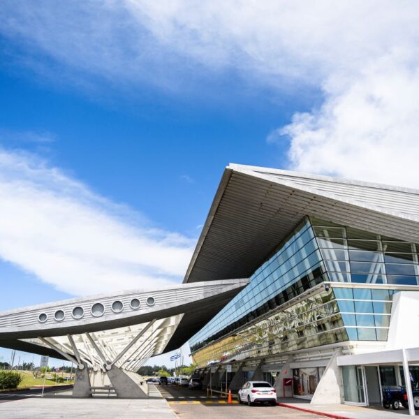 Aeropuerto de Punta del Este y GOL refuerzan la conectividad hacia el verano de 2027.