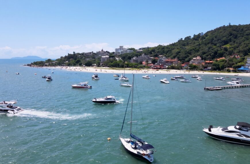 Jurerê Internacional: urbanismo sustentable, alta gastronomía marina y el encanto náutico de Florianópolis.