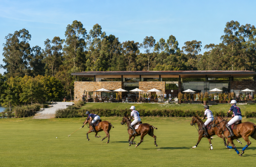 Galope, tradición y vanguardia: el polo y la vida ecuestre consolidan el encanto exclusivo de José Ignacio.