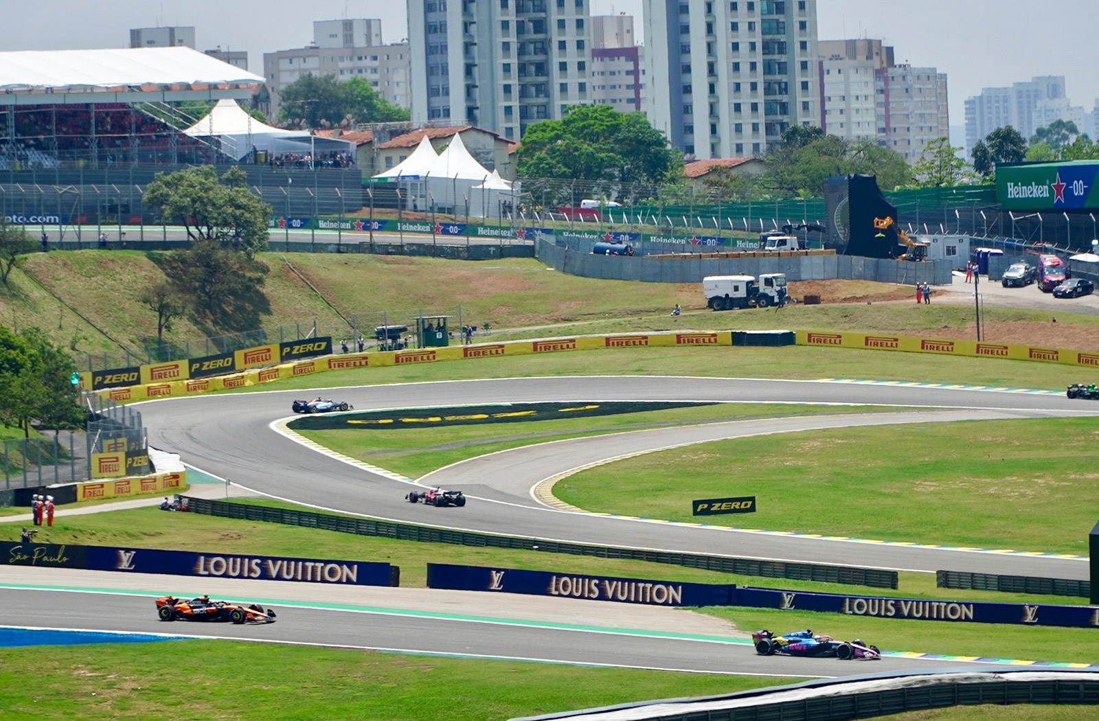 Vista del Autódromo José Carlos Pace en Interlagos, São Paulo
