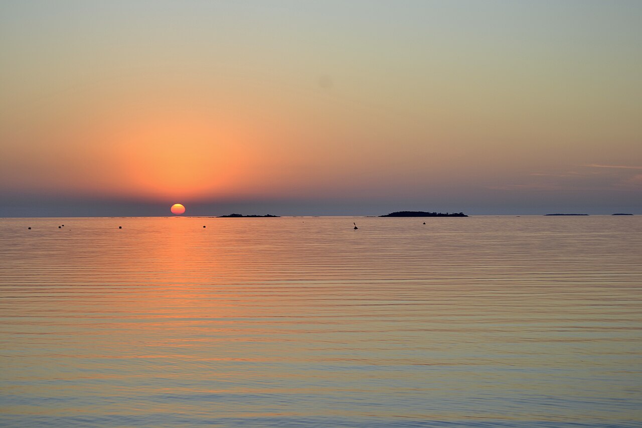 Puesta de sol sobre el Río de la Plata vista desde Colonia del Sacramento