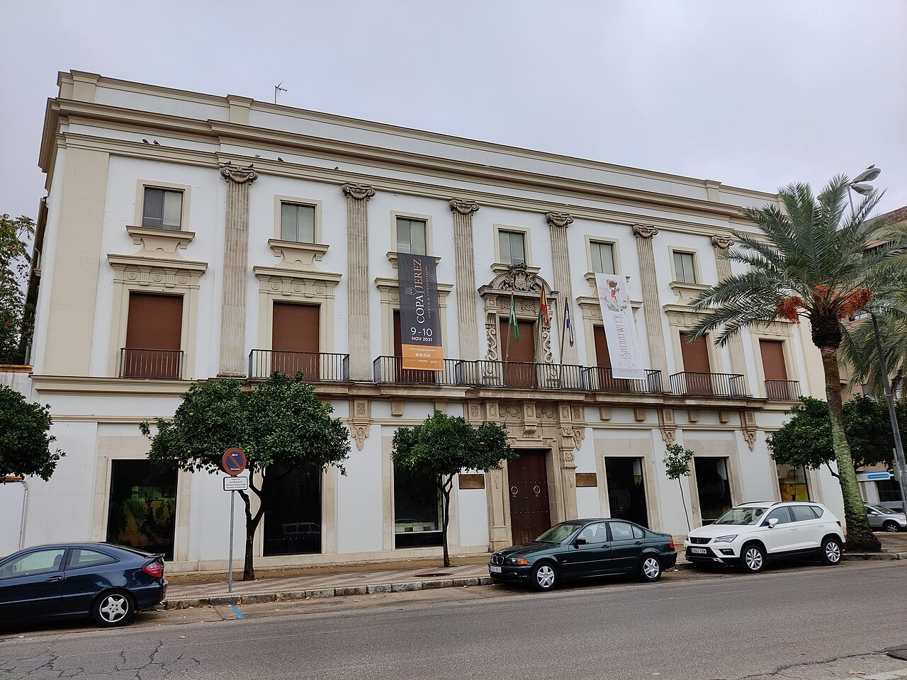 Fachada de la sede del Consejo Regulador del Jerez en Jerez de la Frontera
