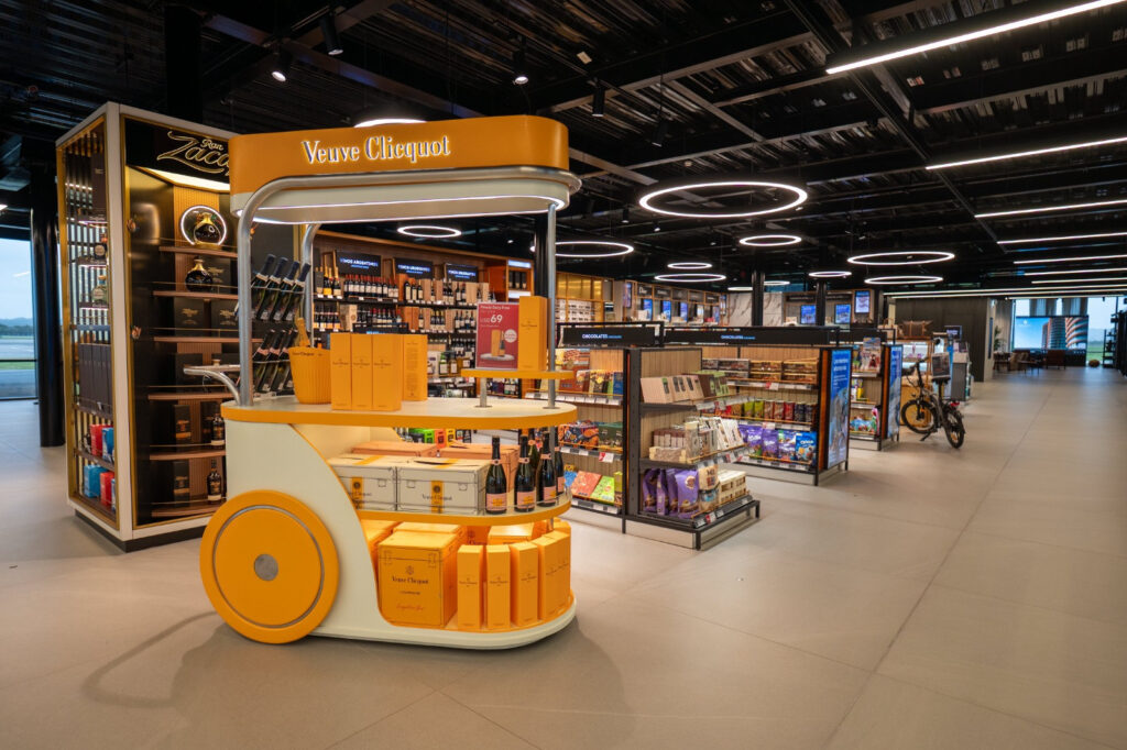 Tienda Duty Free de la Terminal de Aviación Ejecutiva de Punta del Este