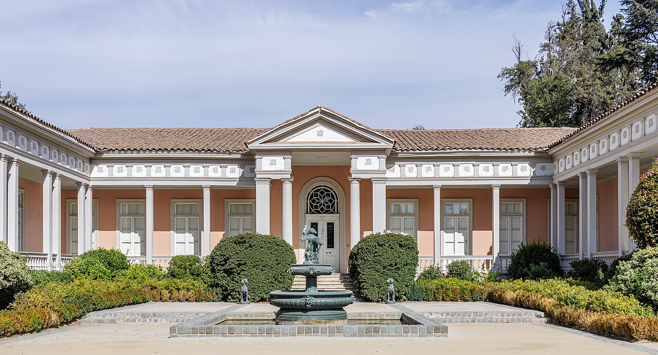 Casa patronal y jardines de la Viña Concha y Toro en Pirque